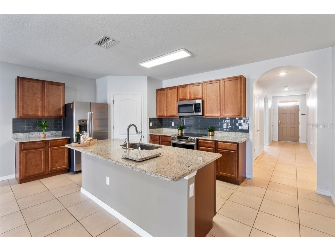 356 Nova Drive Davenport FL 33837 O6253186 image5