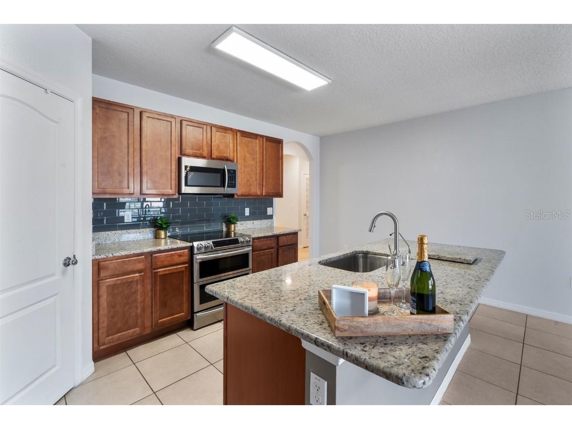 356 Nova Drive Davenport FL 33837 O6253186 image8