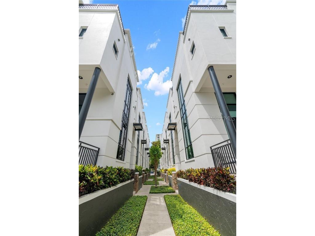 356 S Osceola Avenue #15 Orlando FL 32801 O6105267 image1