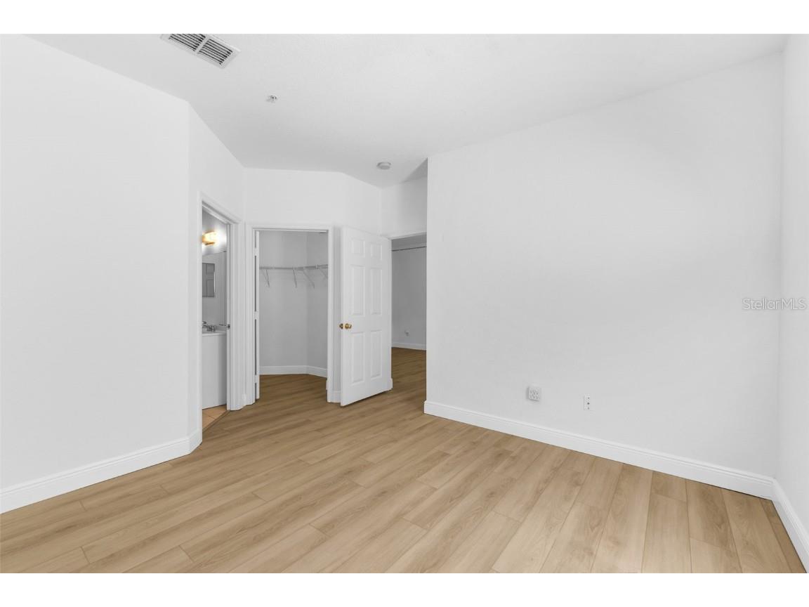 3561 Conroy Road #216 Orlando FL 32839 O6365613 image16