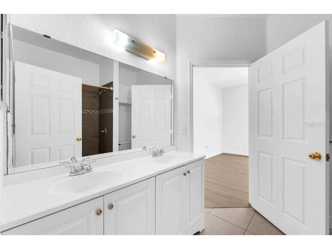 3561 Conroy Road #216 Orlando FL 32839 O6365613 image17