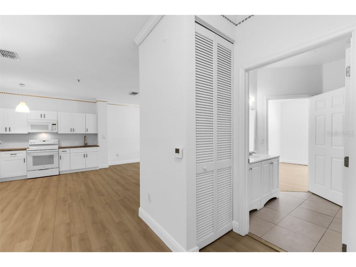 3561 Conroy Road #216 Orlando FL 32839 O6365613 image4