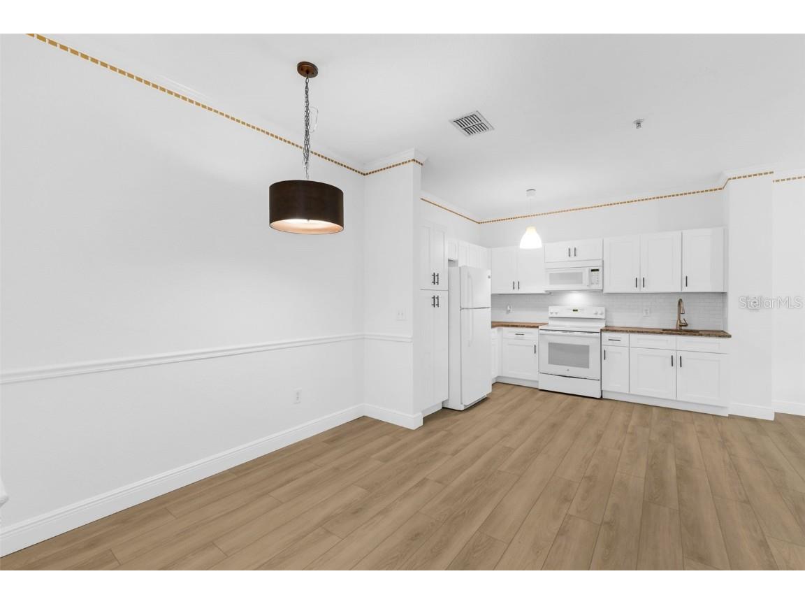 3561 Conroy Road #216 Orlando FL 32839 O6365613 image5