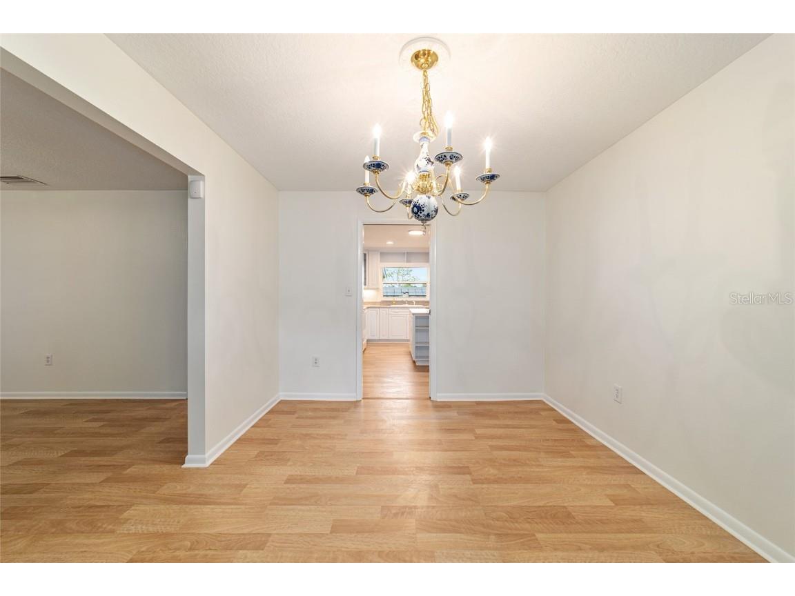 3561 SE 30th Terrace Ocala FL 34471 OM707355 image42