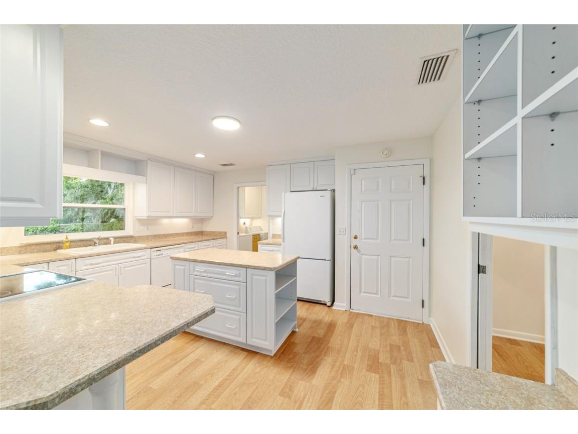 3561 SE 30th Terrace Ocala FL 34471 OM707355 image47