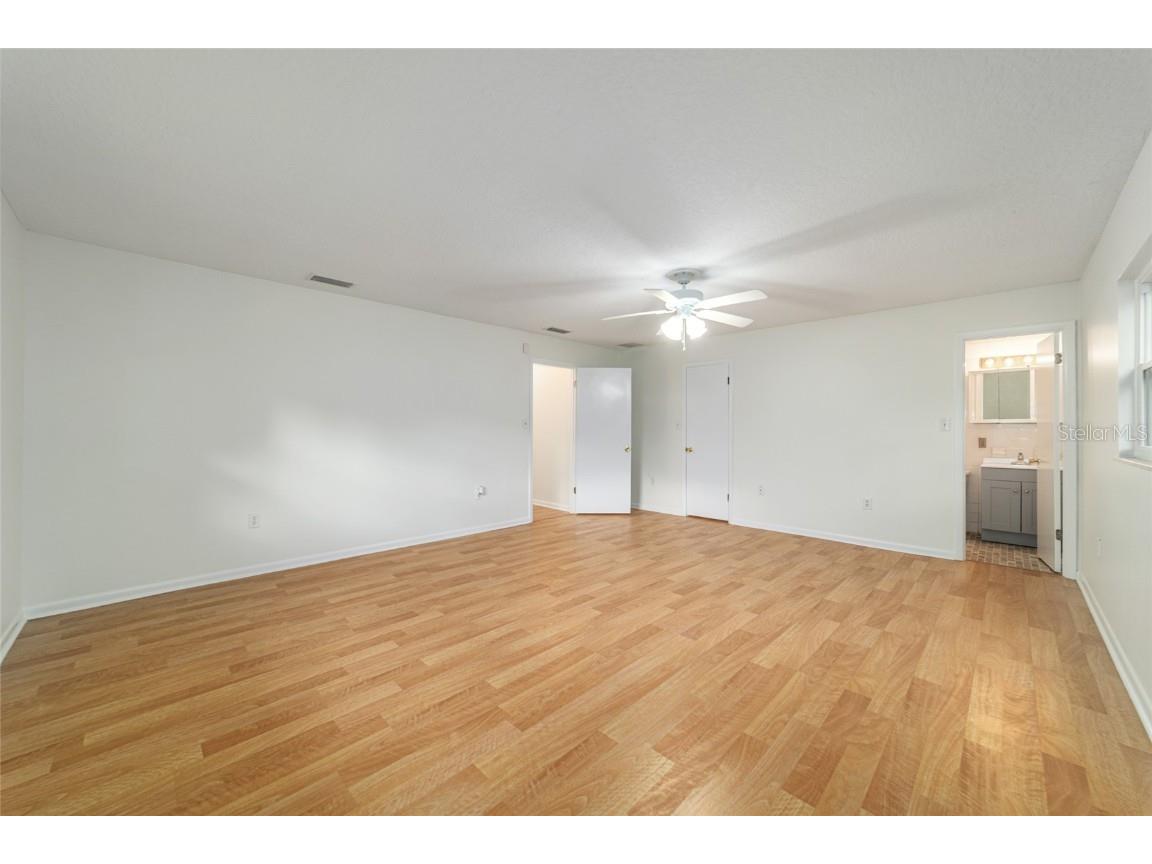 3561 SE 30th Terrace Ocala FL 34471 OM707355 image54