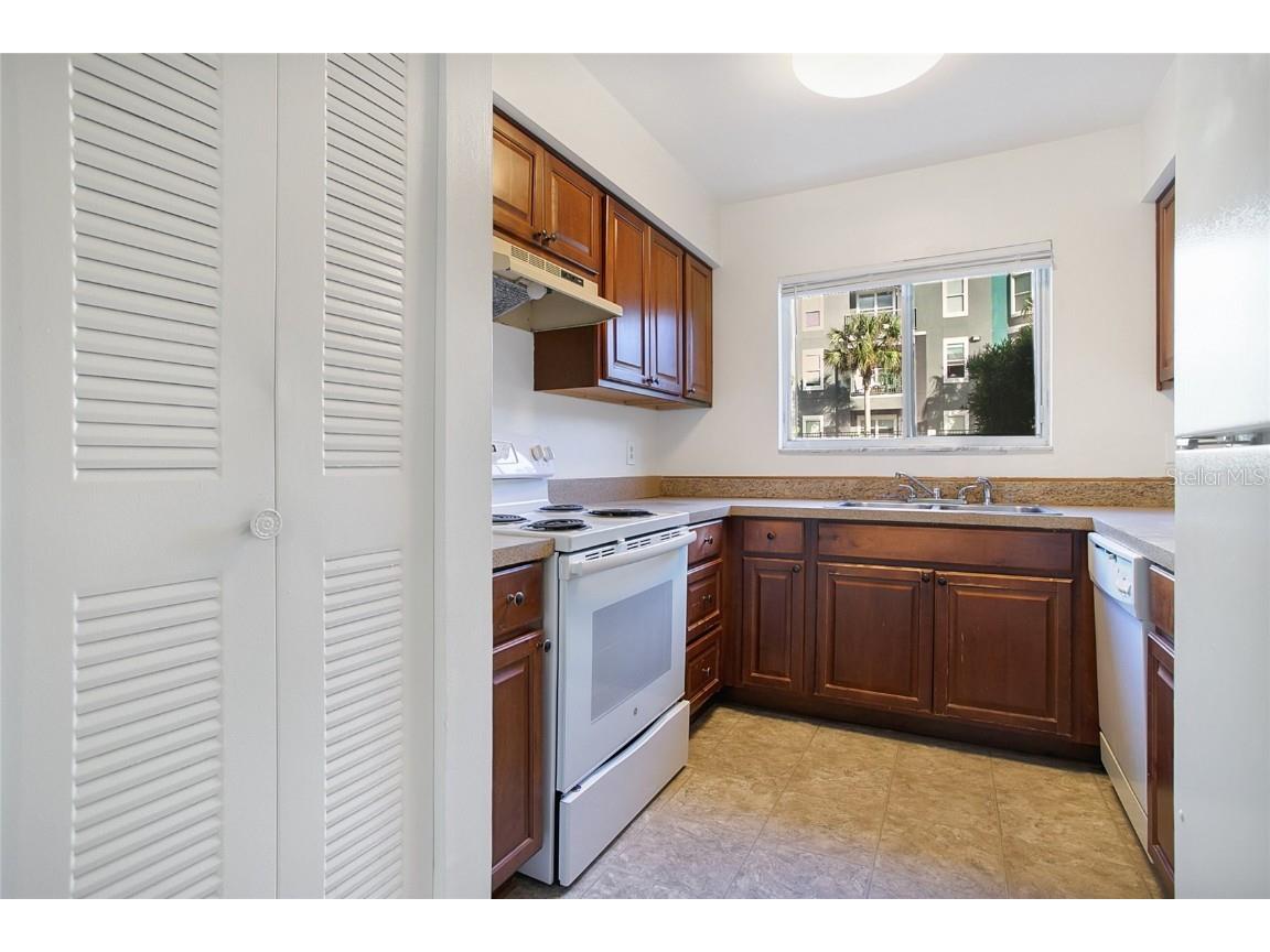 3562 Aristotle Avenue Orlando FL 32826 O6339411 image4