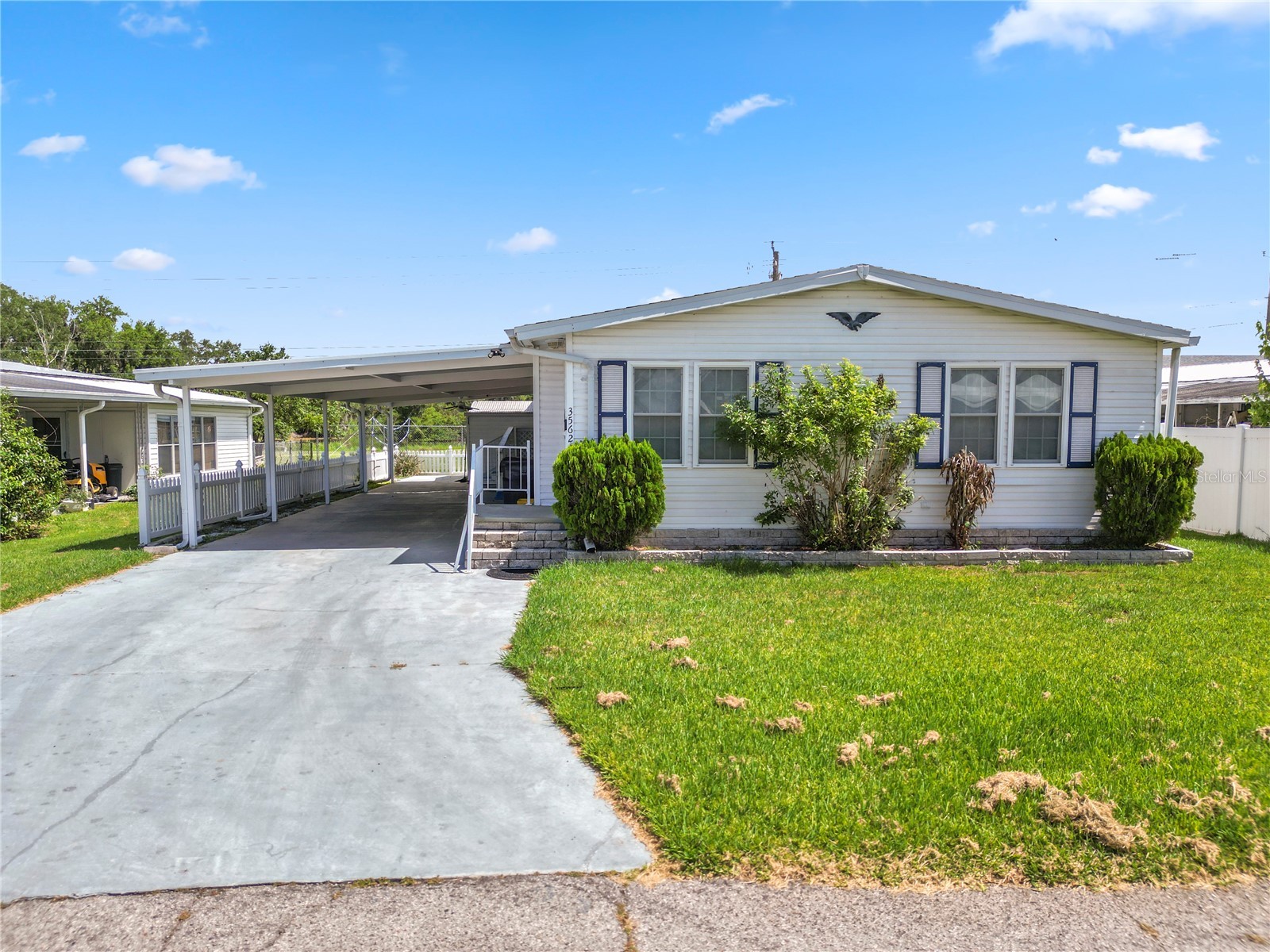 3562 Lazy Lake Drive N Lakeland FL 33801 L4962410 image1