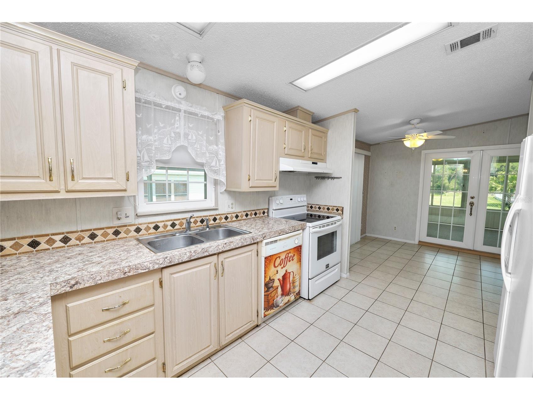 3562 Lazy Lake Drive N Lakeland FL 33801 L4962410 image12