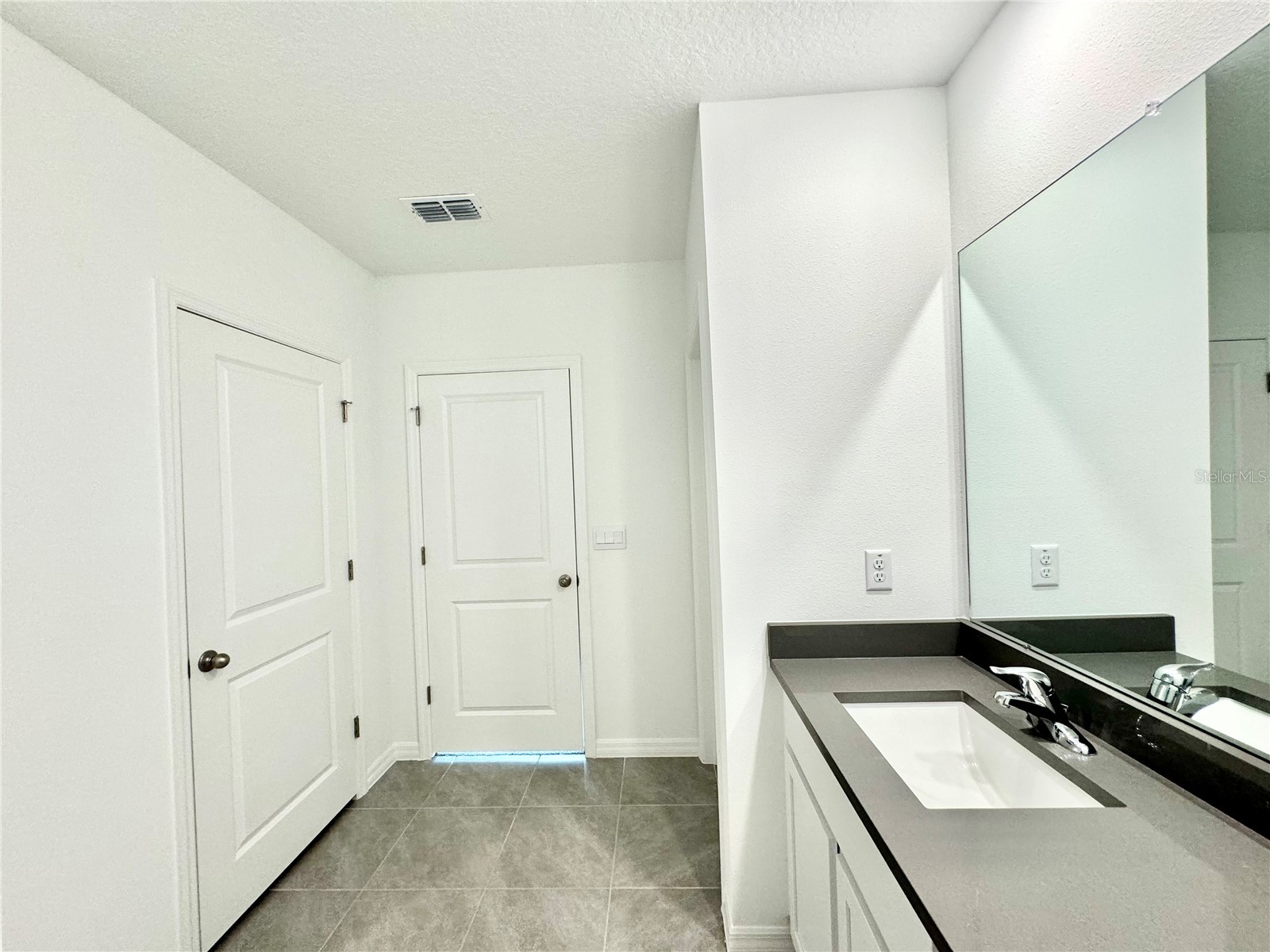 35629 Kinsey Point Zephyrhills FL 33541 TB8491343 image61