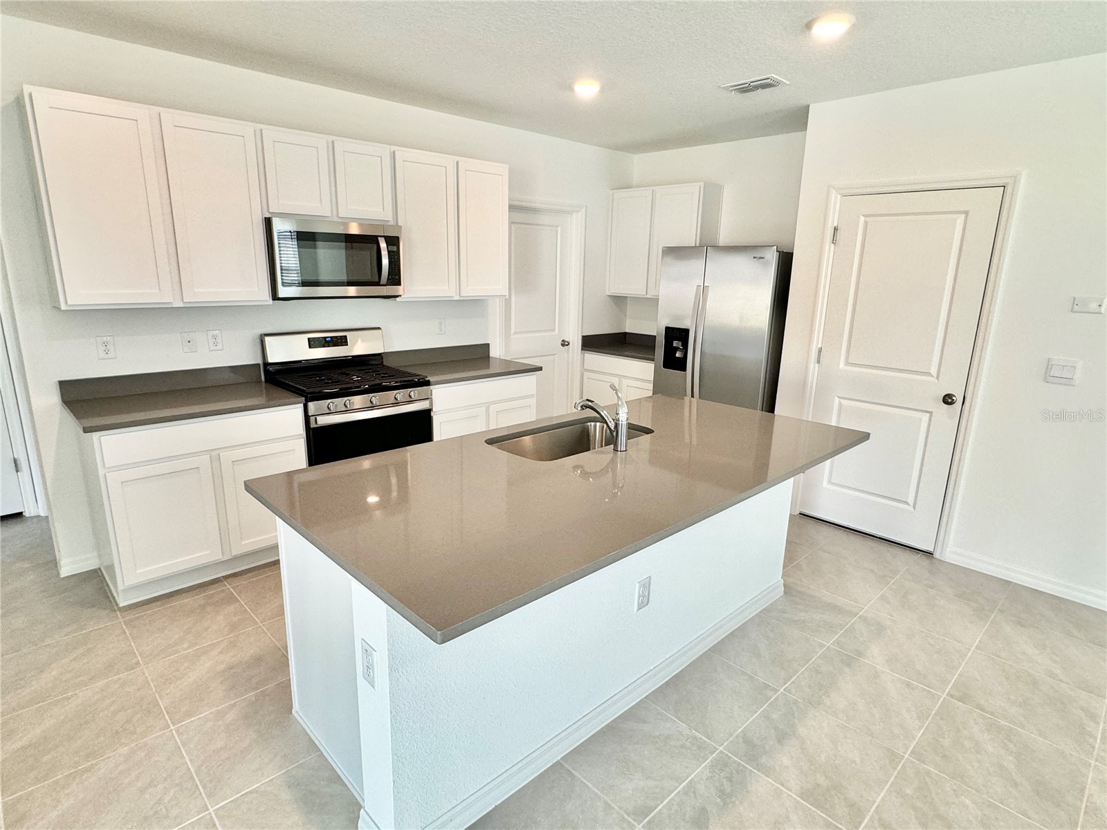 35629 Kinsey Point Zephyrhills FL 33541 TB8491343 image9