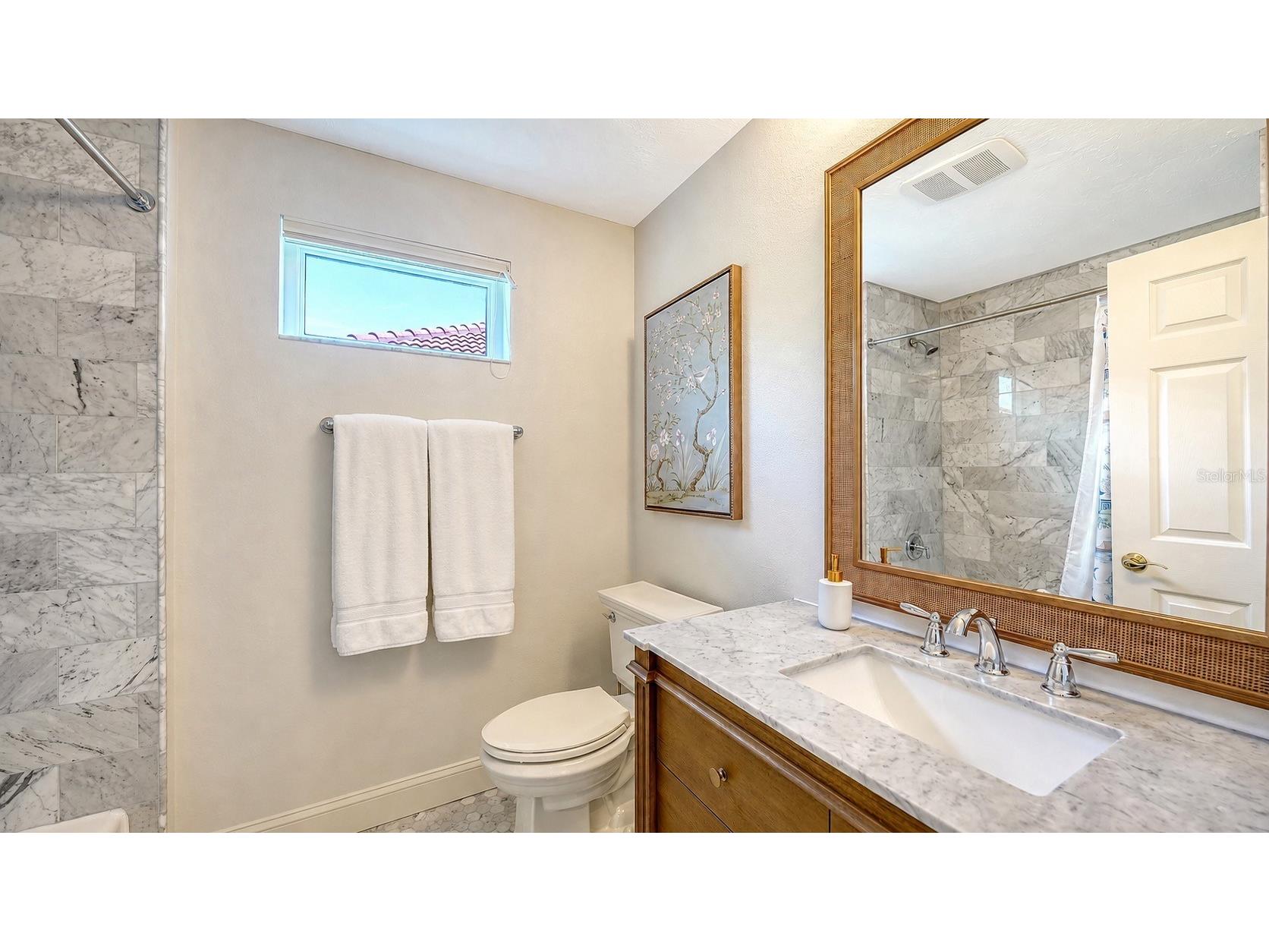 3563 Fair Oaks Lane Longboat Key FL 34228 A4695291 image32