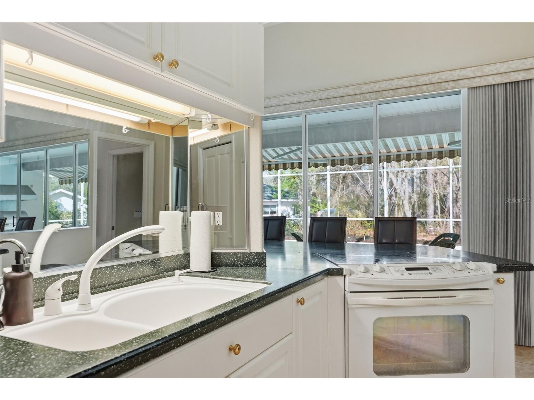 3563 W Blossom Drive Beverly Hills FL 34465 W7883577 image16