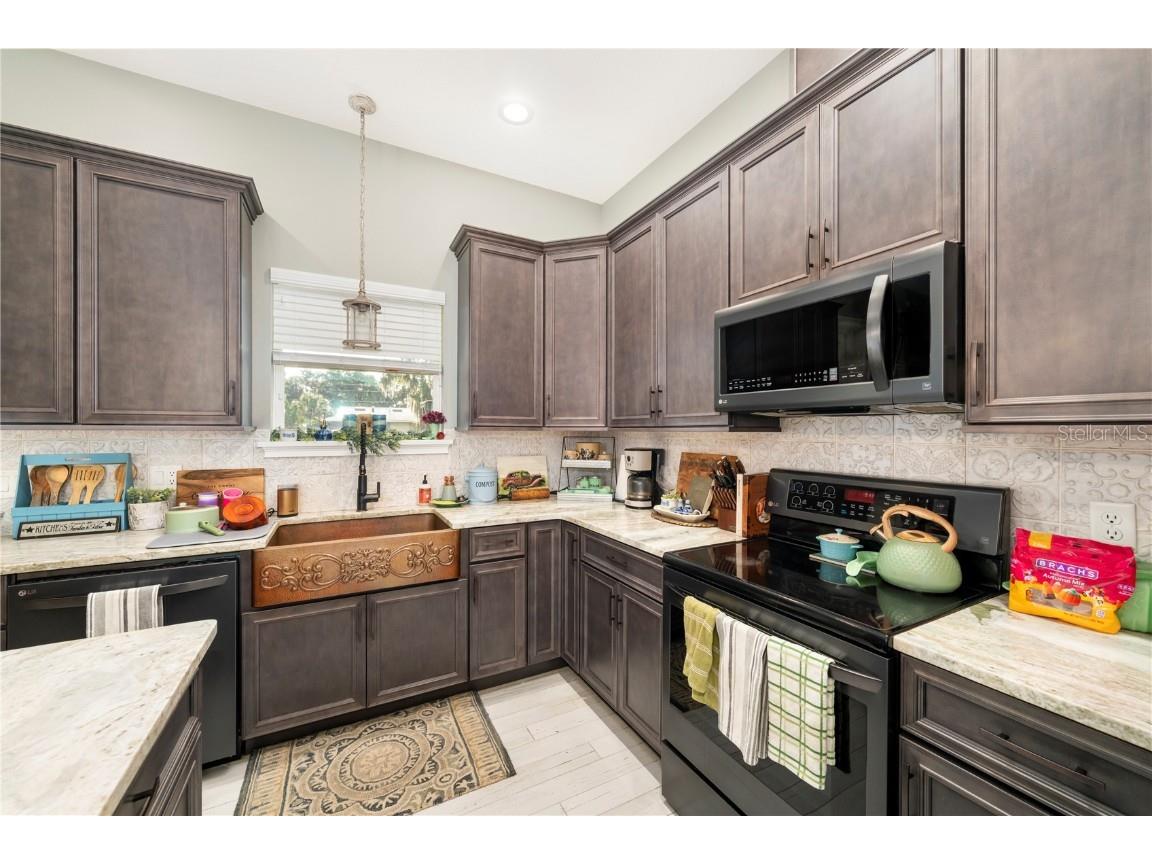 35638 Calla Court Leesburg FL 34788 - LAKE EUSTIS G5103497 image13