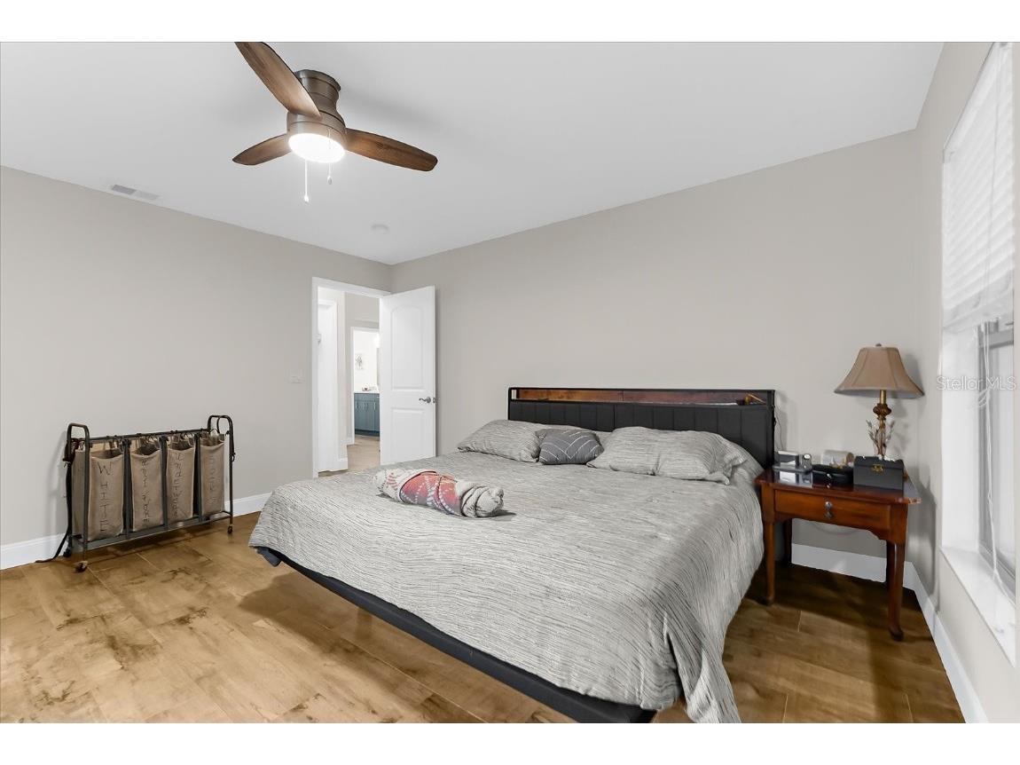 3564 65th Avenue Circle E Sarasota FL 34243 A4659171 image29