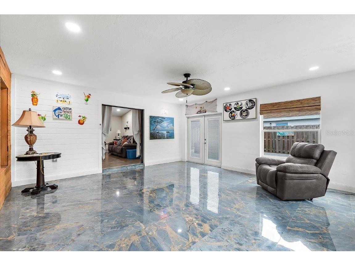 3564 65th Avenue Circle E Sarasota FL 34243 A4659171 image35