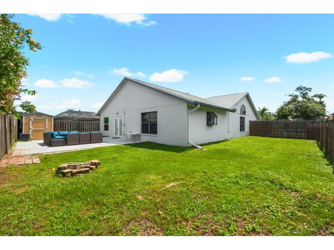 3564 65th Avenue Circle E Sarasota FL 34243 A4659171 image45