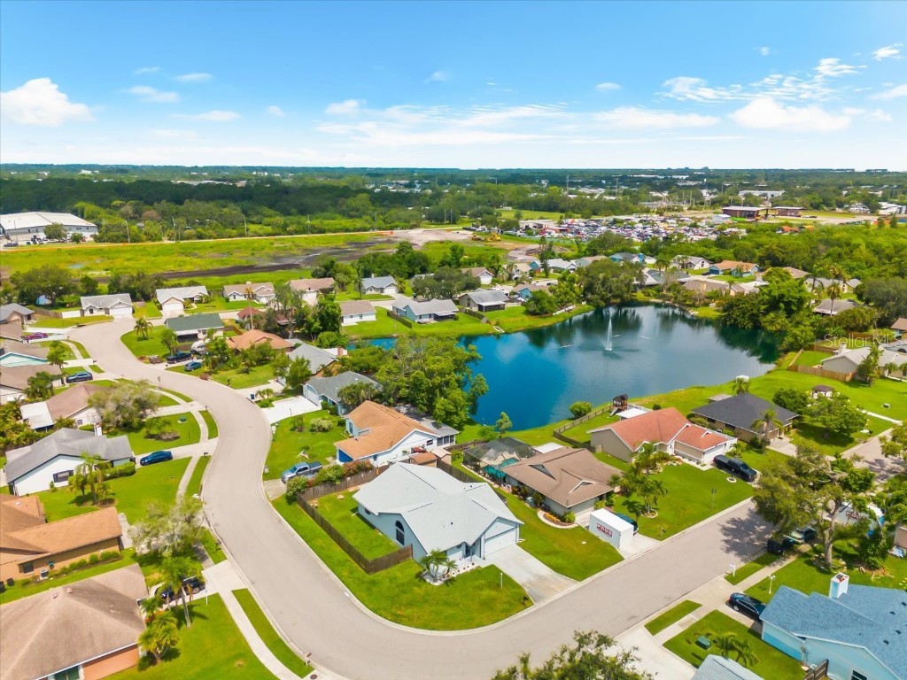 3564 65th Avenue Circle E Sarasota FL 34243 A4659171 image55