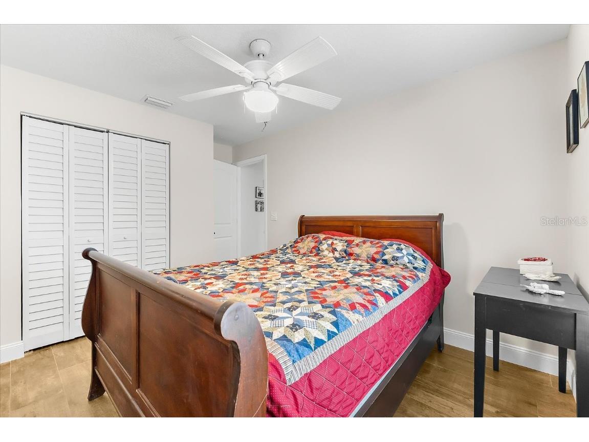 3564 65th Avenue Circle E Sarasota FL 34243 A4659171 image9