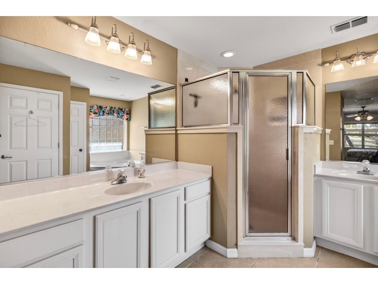 35653 Calla Court Leesburg FL 34788 - CANAL ACCESS TO LAKE EUSTIS G5107835 image16