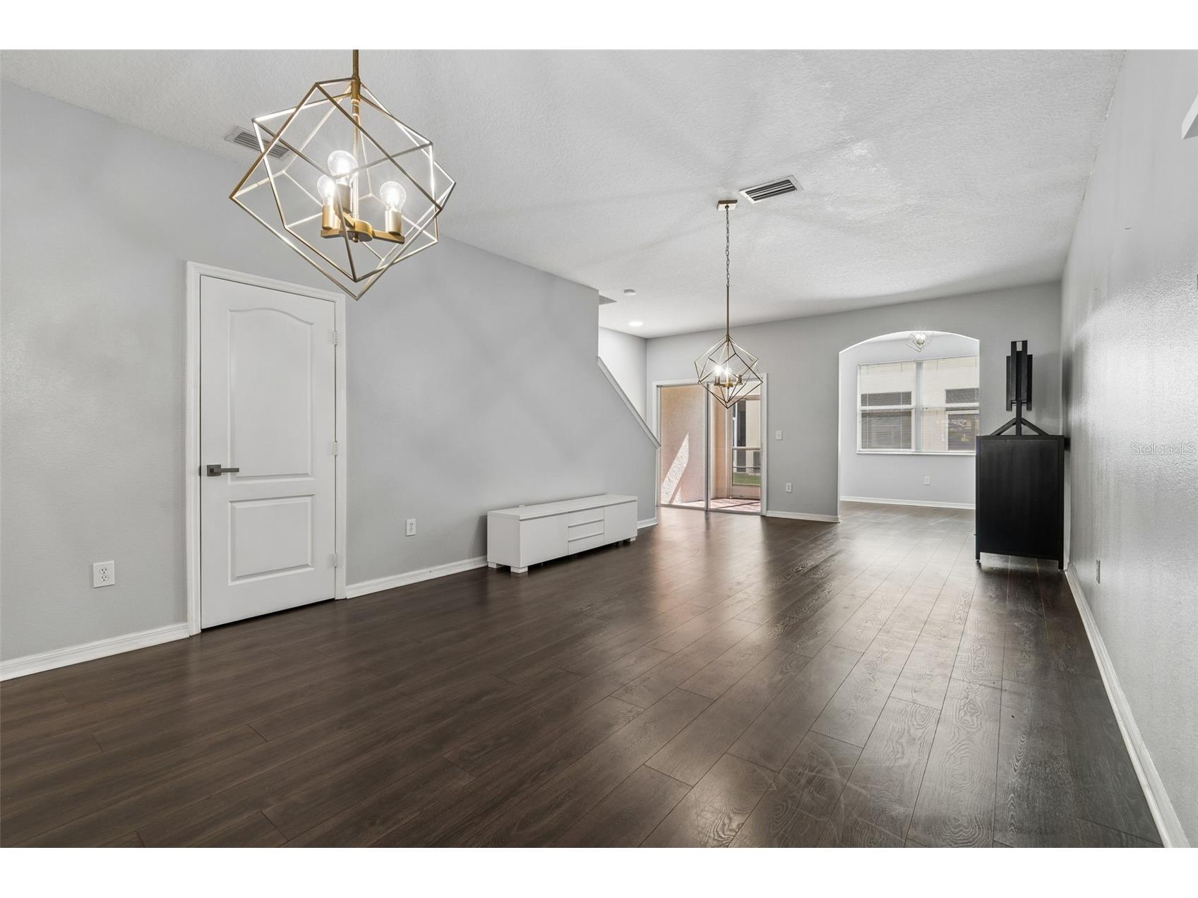 3566 High Hampton Circle Tampa FL 33610 TB8503403 image15
