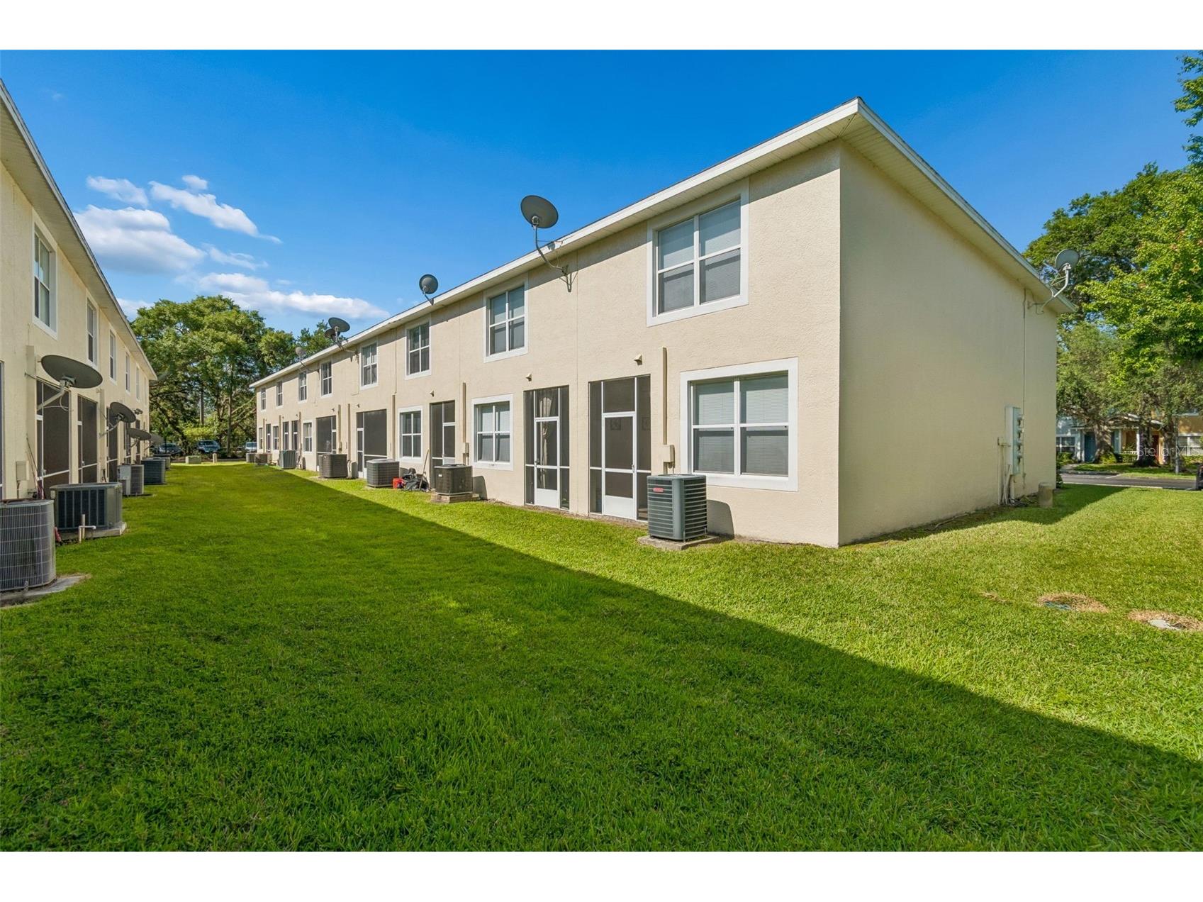 3566 High Hampton Circle Tampa FL 33610 TB8503403 image41