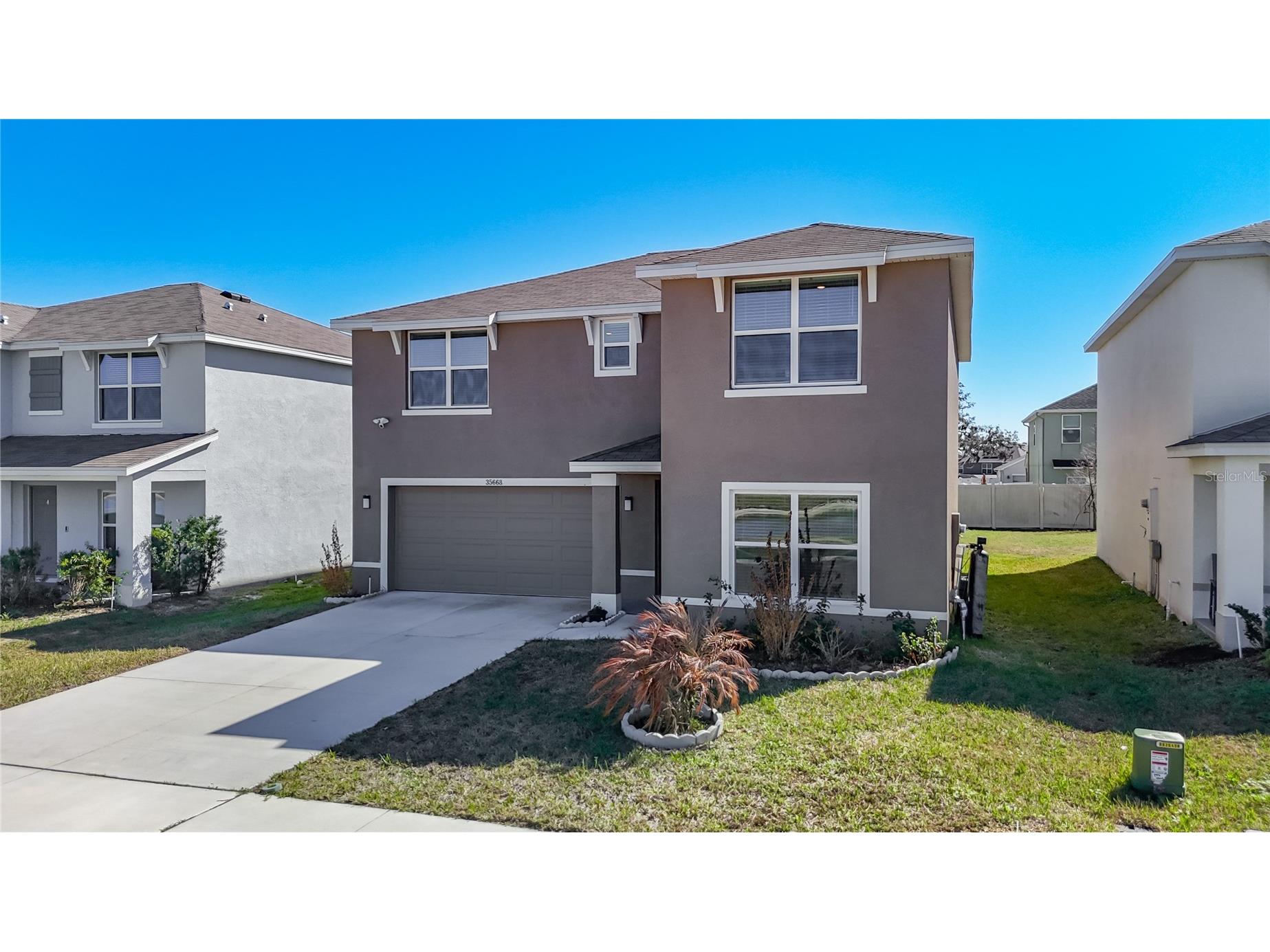 35668 Doveland Drive Zephyrhills FL 33541 TB8479892 image1