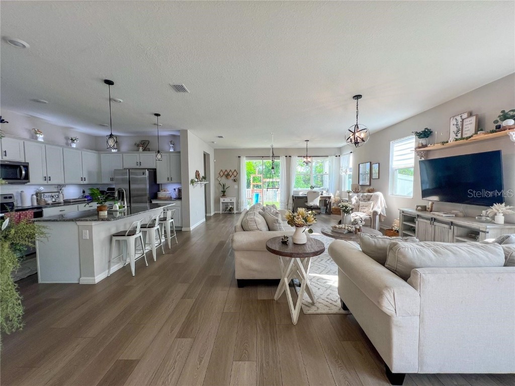 3567 74th Avenue Circle E Sarasota FL 34243 A4660983 image3