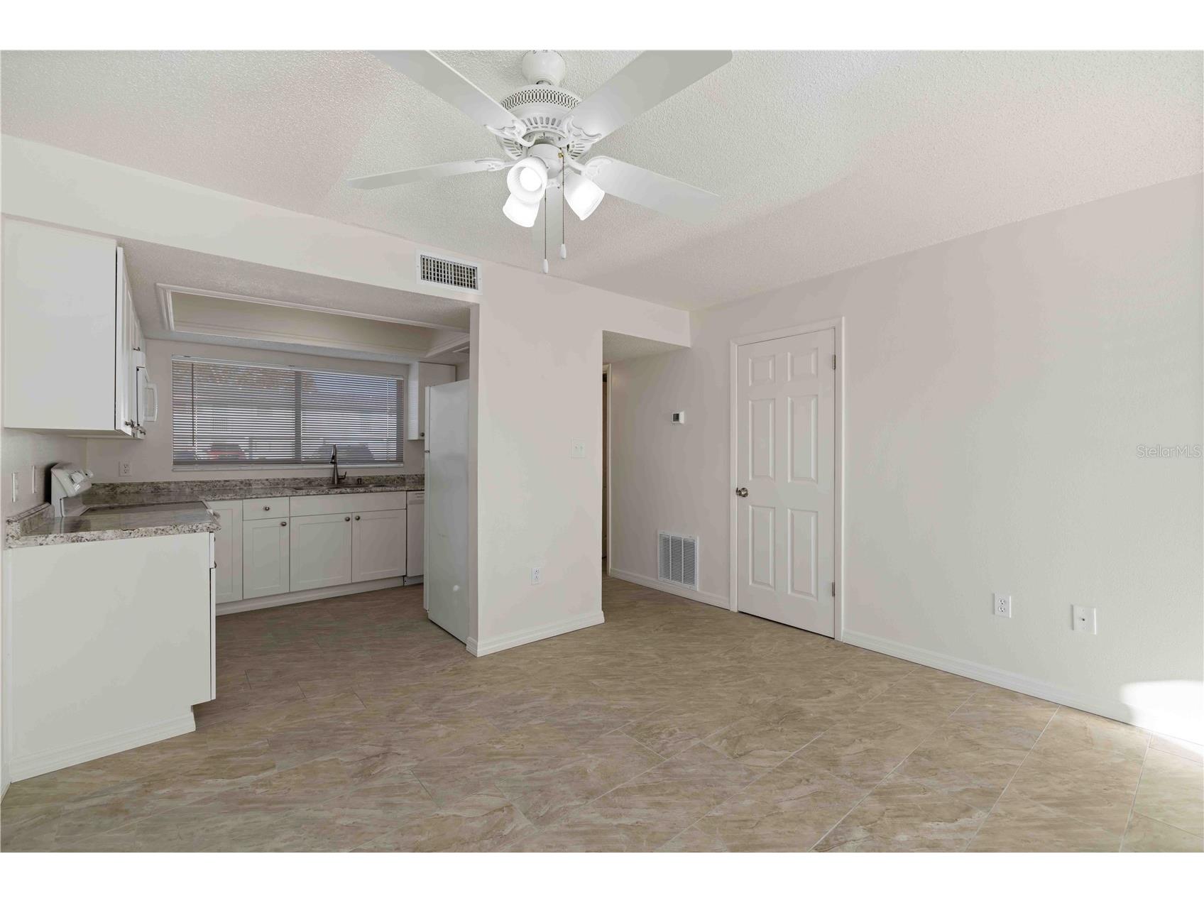 3569 Bee Ridge Sarasota FL 34239 A4688882 image4