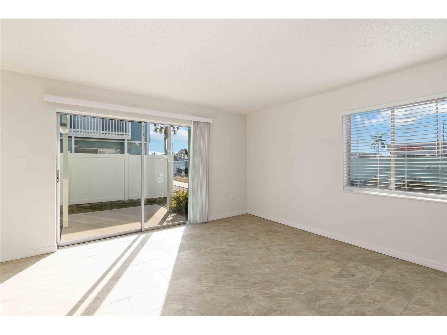 3569 Bee Ridge Sarasota FL 34239 A4688882 image7