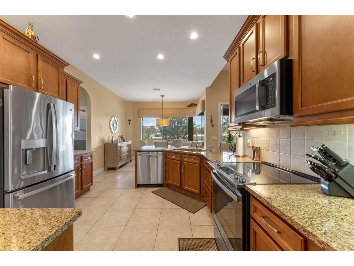 3569 Bellington Drive Orlando FL 32835 O6281080 image17