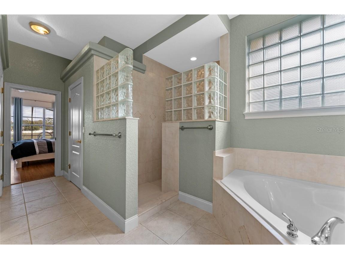 3569 Bellington Drive Orlando FL 32835 O6281080 image33