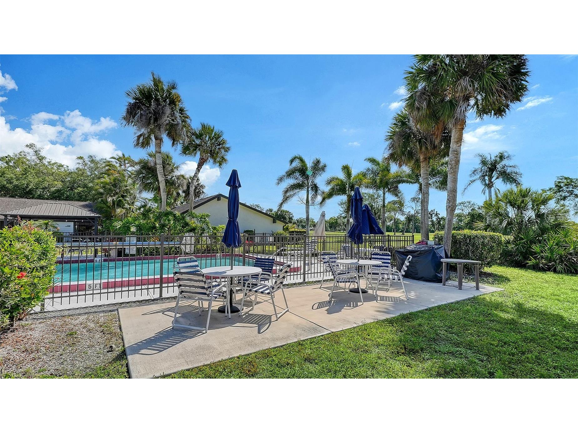 3569 Longmeadow #35 Sarasota FL 34235 A4692965 image13