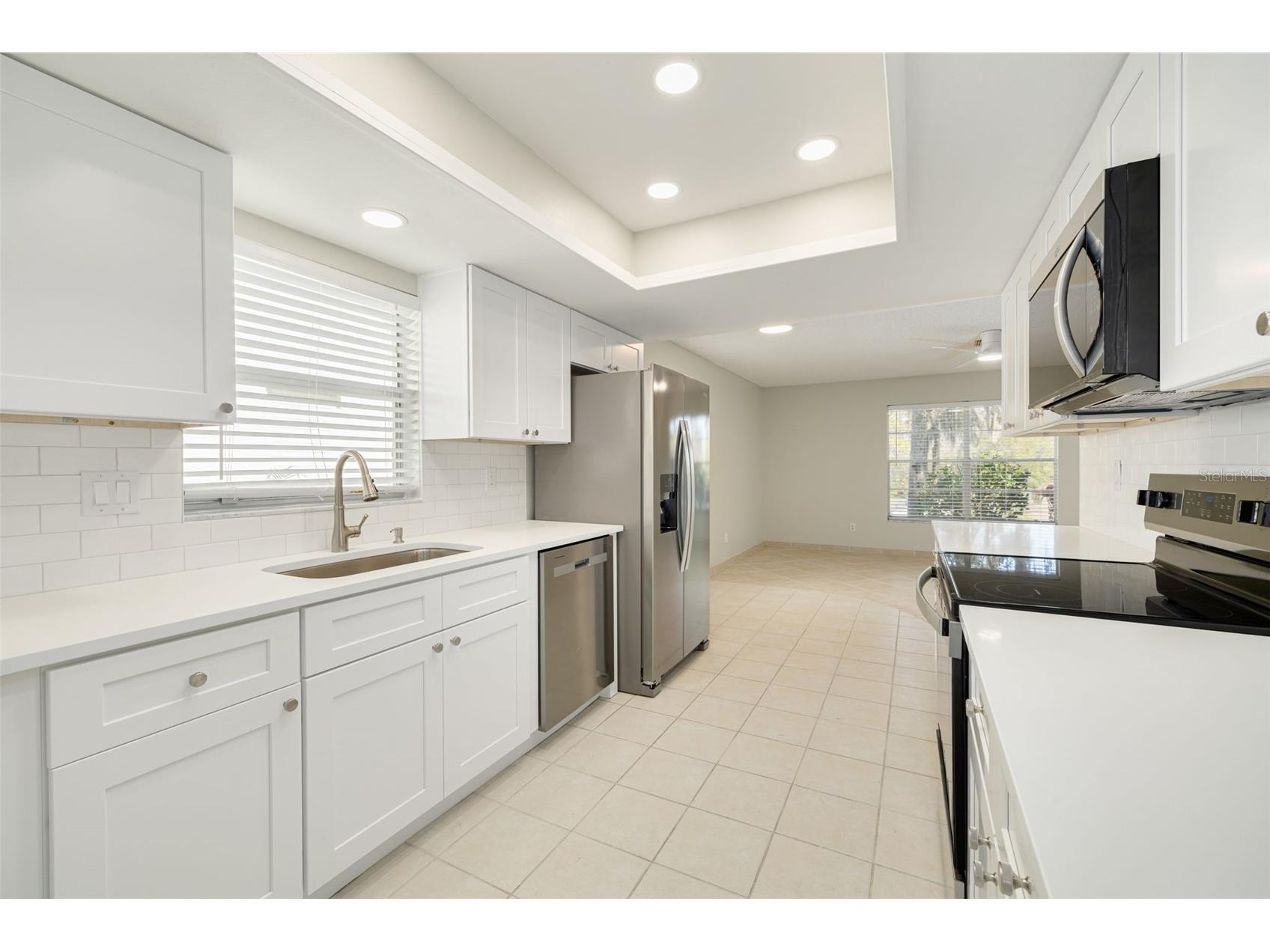 3569 Oak Lake Drive Palm Harbor FL 34684 TB8472815 image4