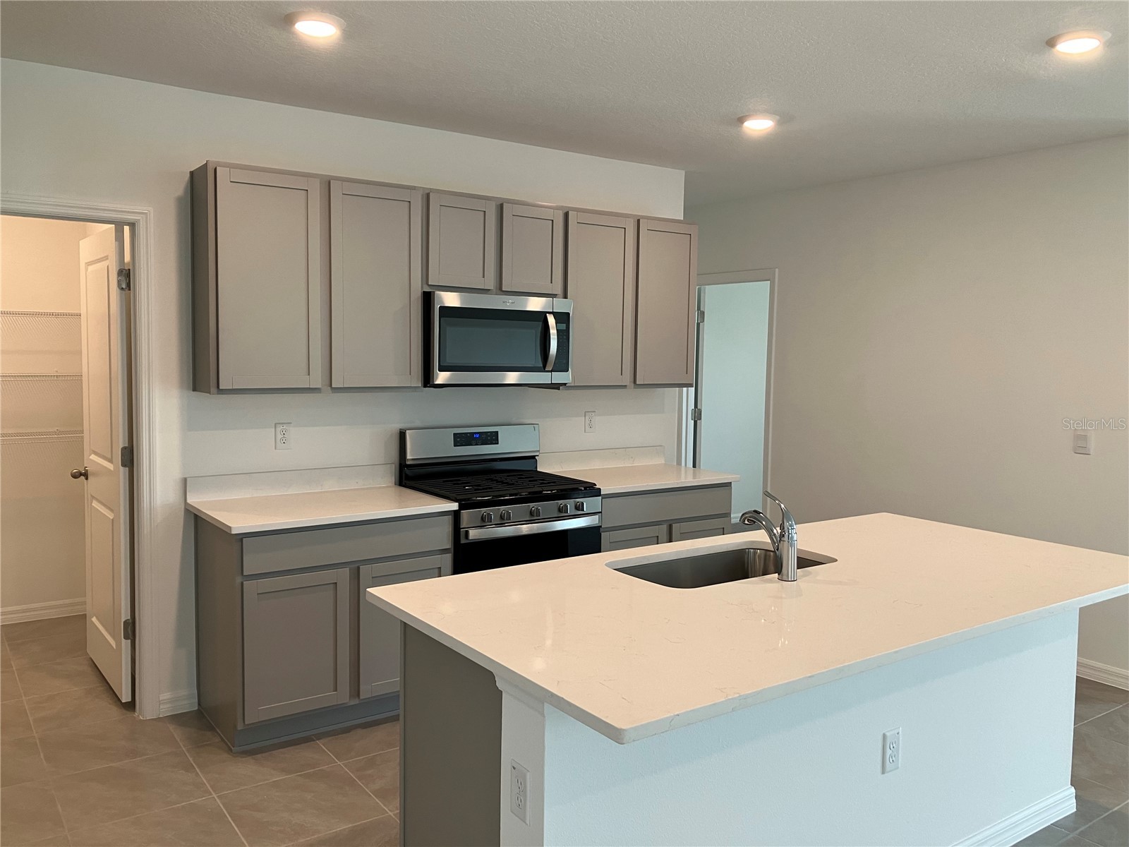 35694 Kinsey Point Zephyrhills FL 33541 TB8512365 image5