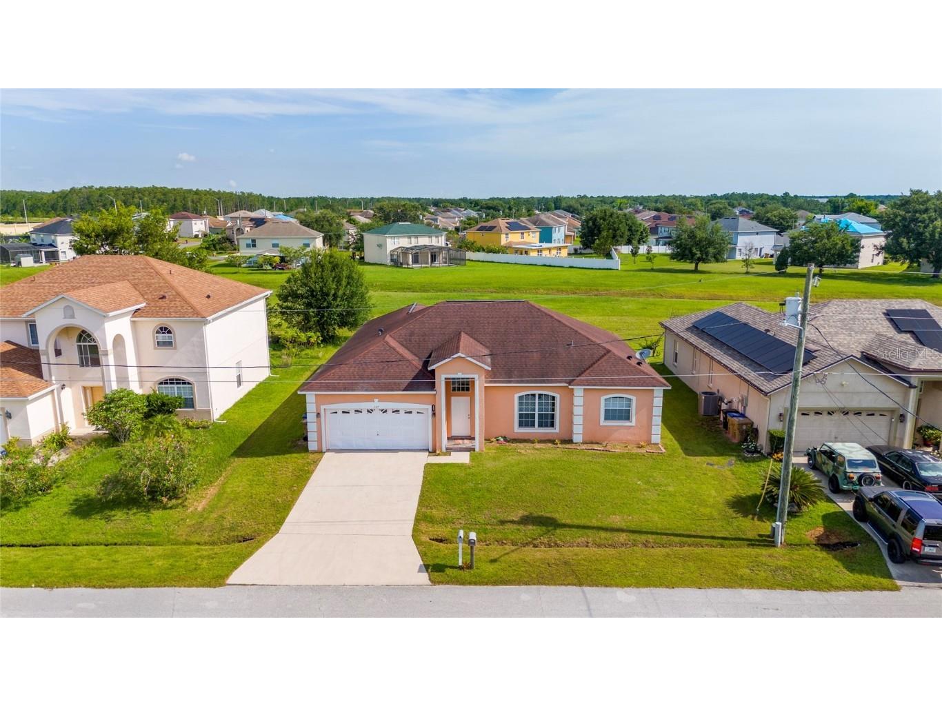 357 Aldershot Court Kissimmee FL 34758 S5130914 image3