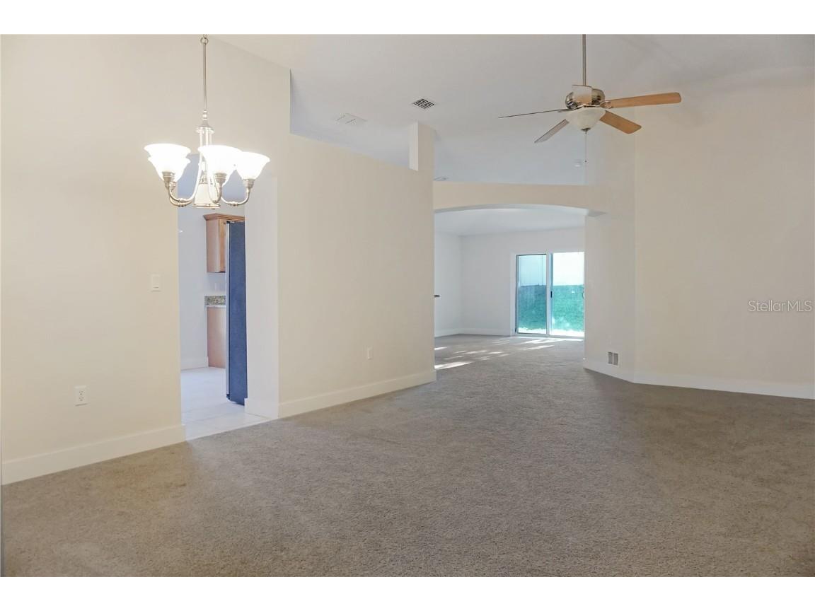 357 Heather Hill Boulevard Davenport FL 33837 S5137053 image3