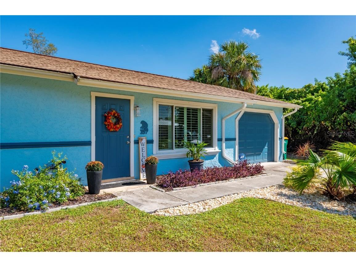 357 Lenoir Street NW Port Charlotte FL 33948 C7517214 image2