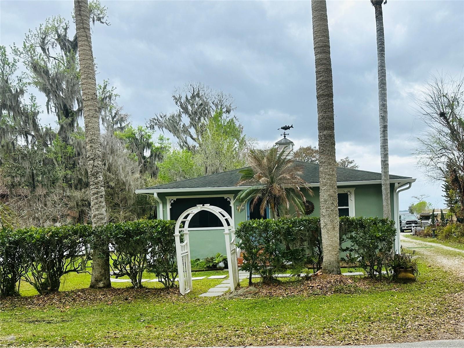 357 Magnolia Place Debary FL 32713 - LAKE MONROE NS1087714 image2