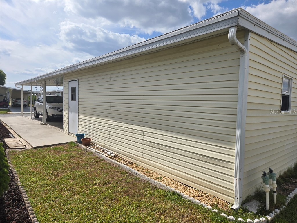 357 Melbourn Drive Haines City FL 33844 - LAKE HENRY P4934687 image5