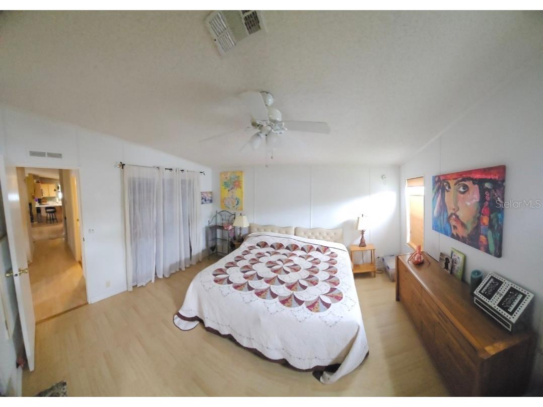 357 Mount Saxon Avenue NE #323 Saint Petersburg FL 33702 TB8374764 image15