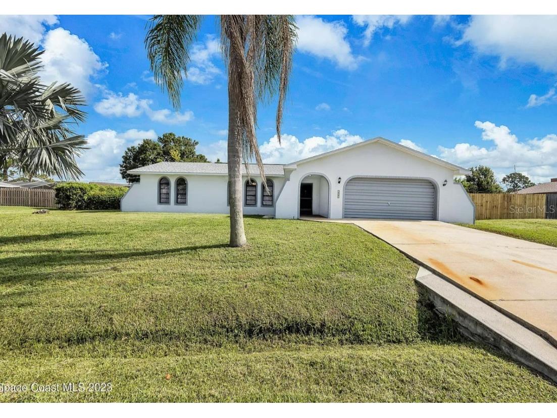 357 NE Pepper Street NE Palm Bay FL 32907 J966238 image1