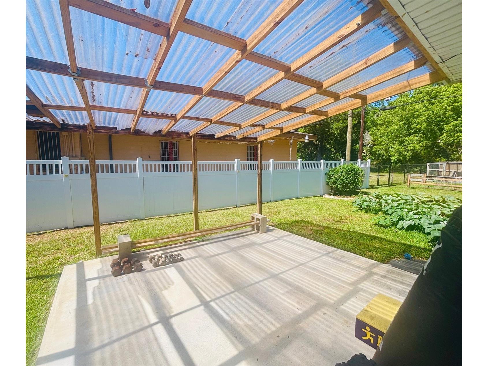 357 S Seneca Boulevard Daytona Beach FL 32114 NS1087010 image31