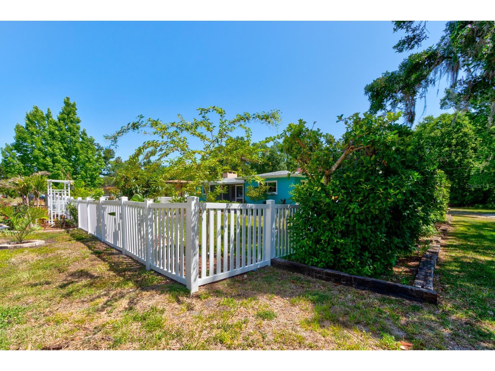 357 S Seneca Boulevard Daytona Beach FL 32114 NS1087010 image33