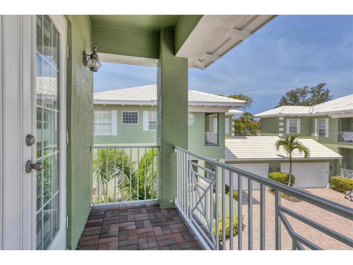 357 Tierra Mar Lane #5 Sarasota FL 34242 A4663497 image32