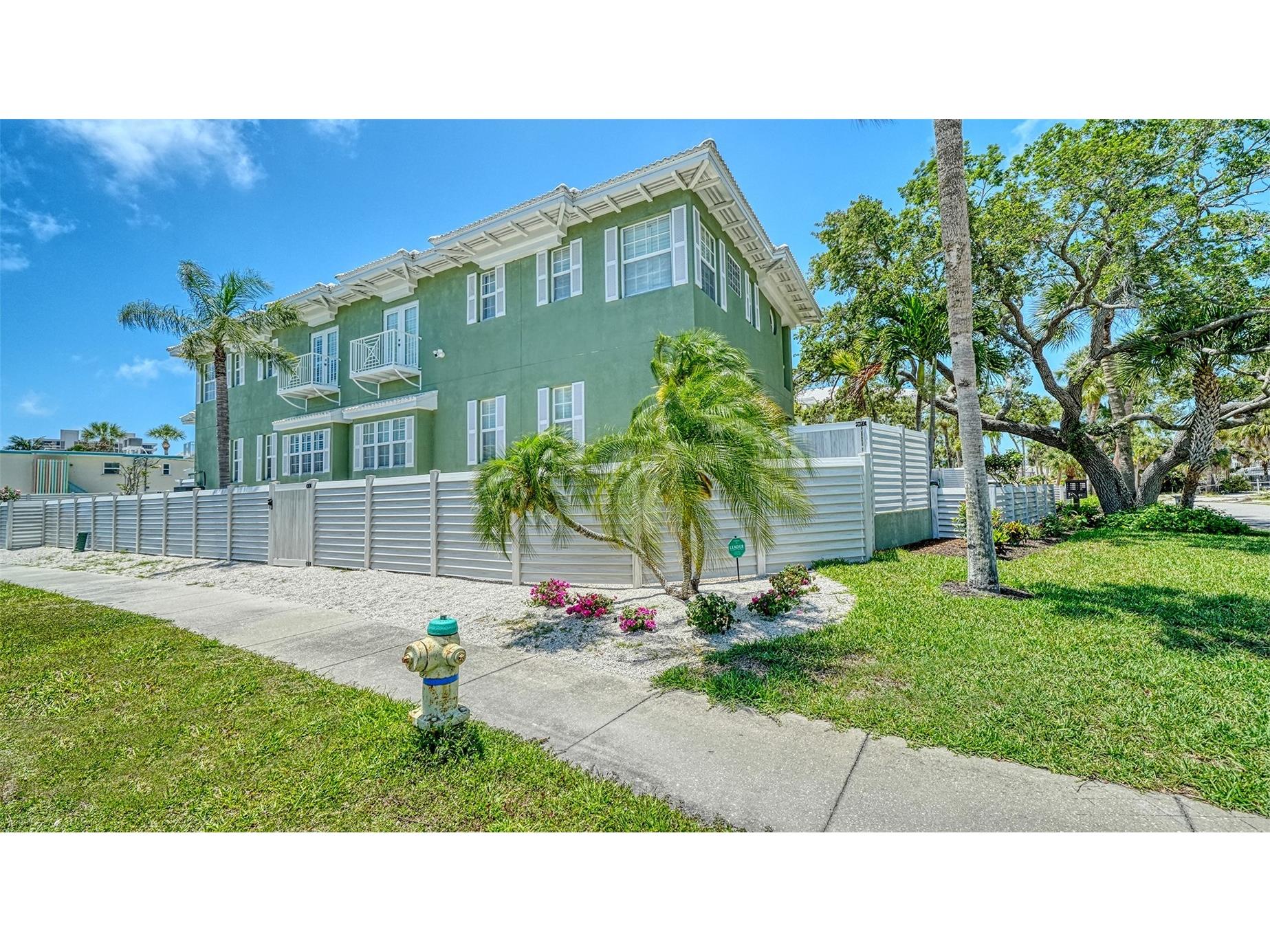357 Tierra Mar Lane #5 Sarasota FL 34242 A4693123 image49