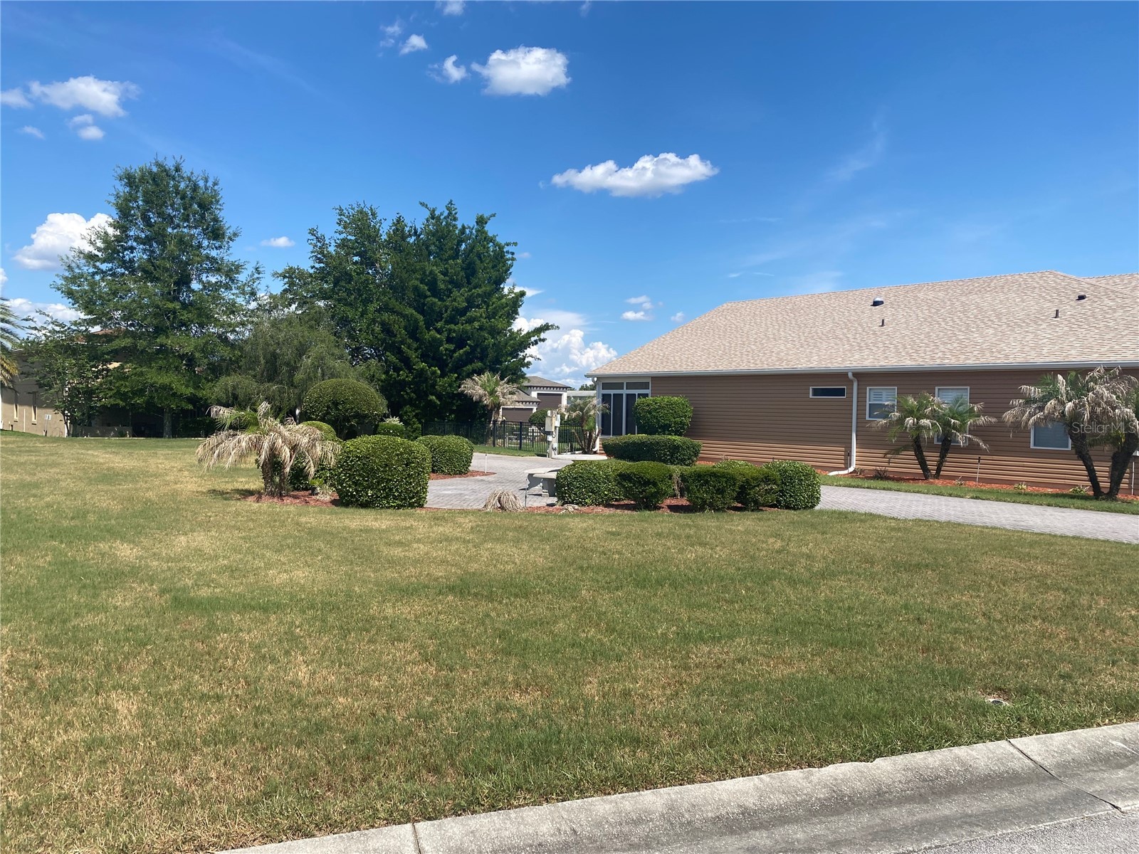 357 Travelers Drive Polk City FL 33868 L4962134 image1