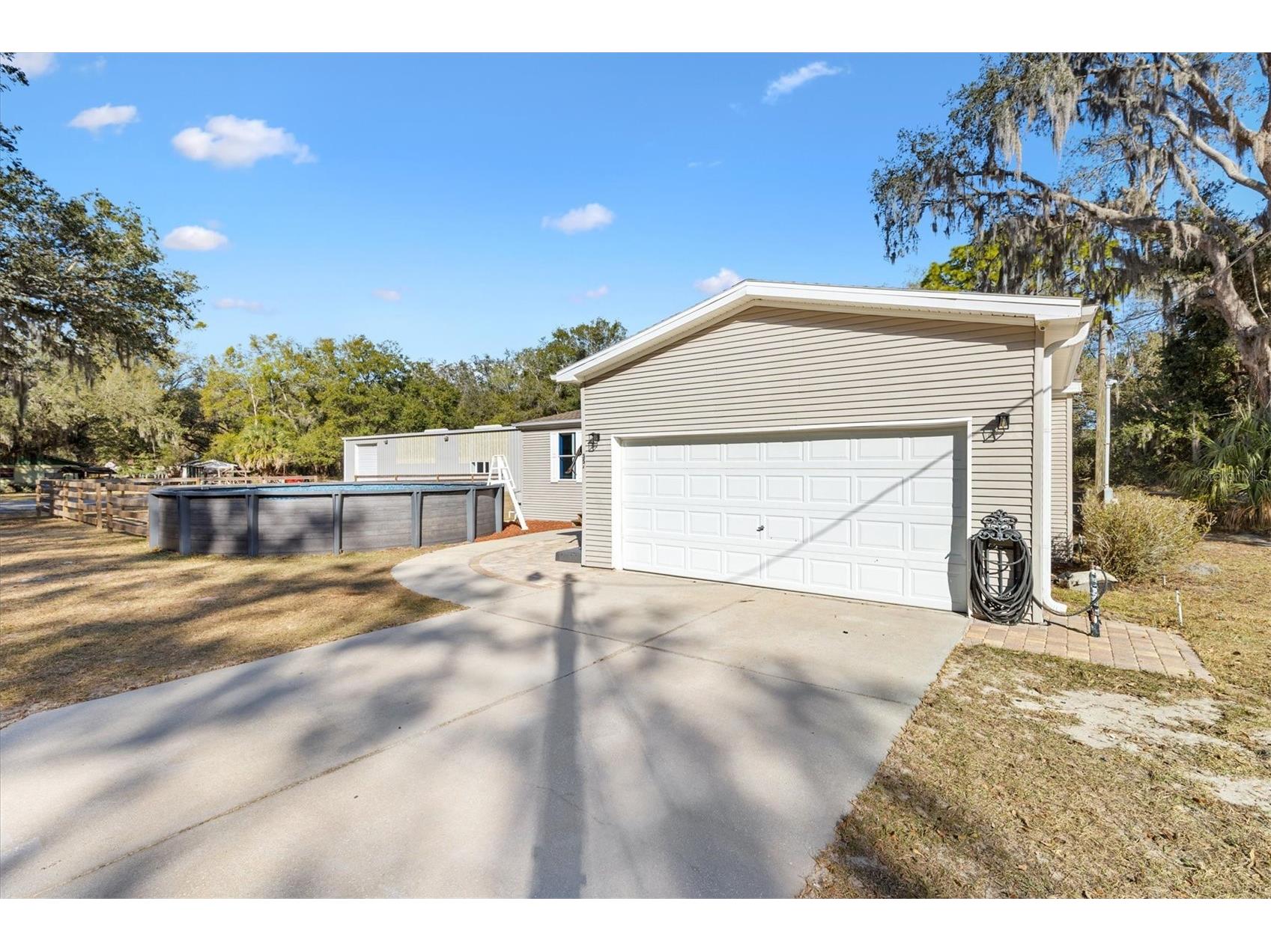 357 Walters Place Fruitland Park FL 34731 G5107797 image4