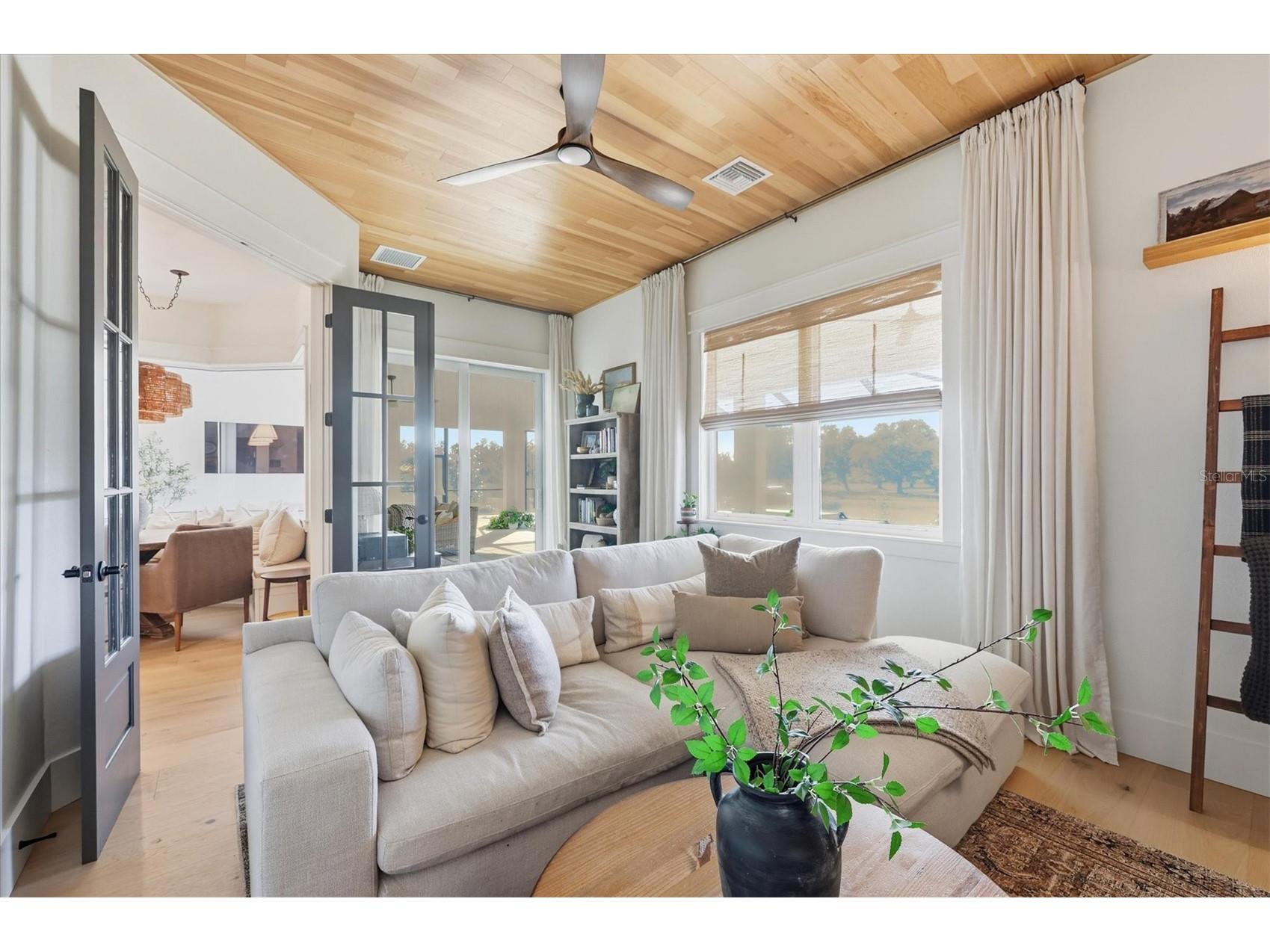 3571 Recurve Circle Sarasota FL 34240 A4679164 image31