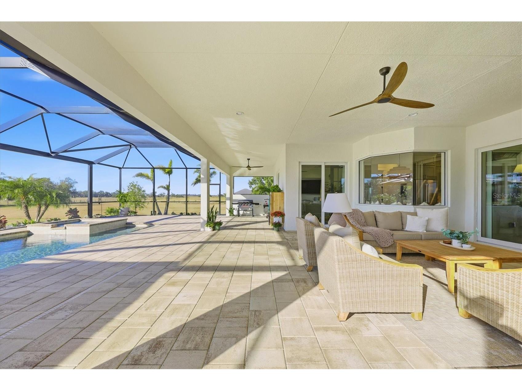 3571 Recurve Circle Sarasota FL 34240 A4679164 image39